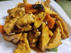 -天天向上素食餐厅(五台山店)