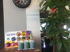 -肆兮眼镜·蔡司·徕卡战略合作店(大坪店)