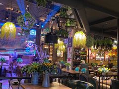 大堂-临界音乐酒馆·小龙虾·江湖菜(华熙LIVE·鱼洞店)