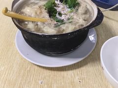 -小许三鲜砂锅馄饨店(家多乐烟酒店)
