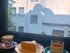 靠窗位-默迹咖啡馆