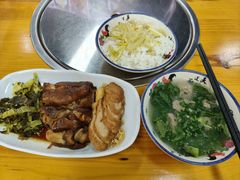 -明姨仔潮汕美食·碳炉猪脚·汕尾牛腩饭·起片鸡煲(起义路店)