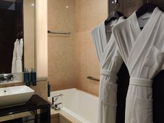 -广州天河希尔顿酒店