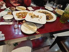 -鸿亨泰杂鱼馆(港馨家园店)
