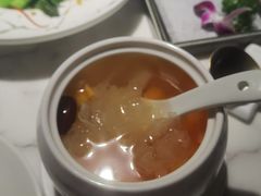 木瓜炖银耳-钟菜·粤菜点心·宴请(海上世界·汇港二期店)