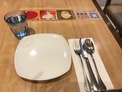 -必胜客(WOW中心城店)