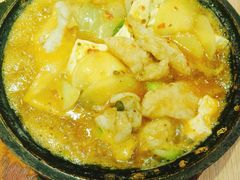 -囍筷乐喜辣屋小鸡小鱼石锅煲(万达店)
