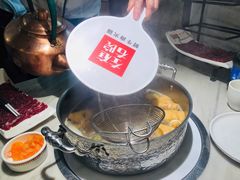 -左庭右院鲜牛肉火锅(浦江欢乐颂店)