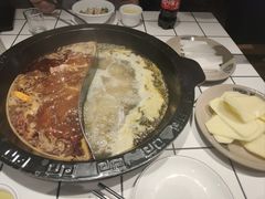 -蛙之绝石锅美蛙鱼头(万达广场攀枝花店)
