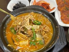 -釜山豚骨汤饭(芝罘万达广场店)