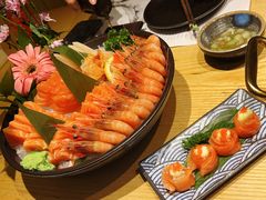 -枝魯枝魯自助料理