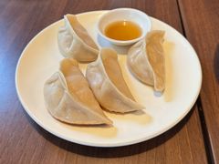 多汁虾肉锅贴-宴遇