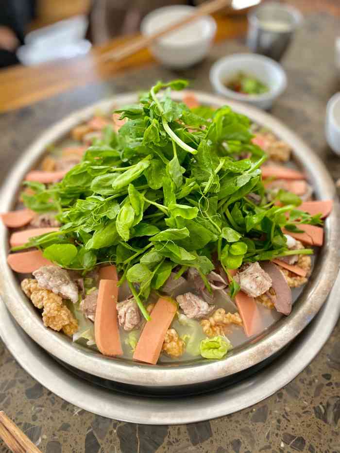 正宗富顺酸菜豆花火锅-"大学时期最爱的豆花火锅,毕业七八年一直没.