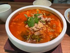 酸汤肥牛-湖兰金牌小炒肉(椒江万达店)
