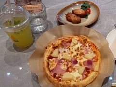 -乐凯撒披萨(国威电子商务大厦店)