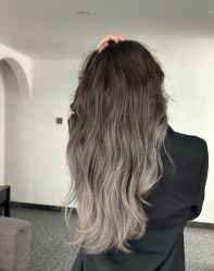 -十六番发型师事务所