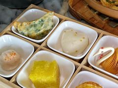 -东南里湖景餐厅·新闽菜(浦西万达店)