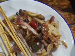 -皖北巫氏三胖地锅鸡(长淮总店)
