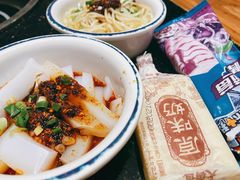 -周小明火锅(黑金冠社区店)