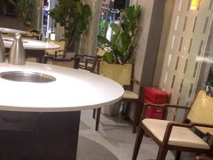 -老房老舍重庆火锅(假日城市店)