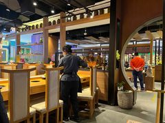 -呷哺呷哺(万达新世界店)