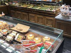 面包甜点陈列柜-多乐之日(富力城店)