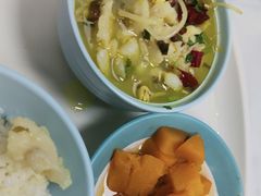 -荣华基·现炒快餐(肇嘉浜路店)