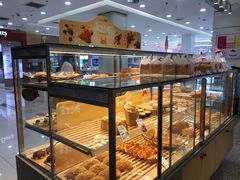 面包甜点陈列柜-BreadTalk面包新语(龙之梦购物中心莘庄店)