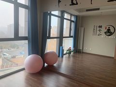 -美间·普拉提禅柔工作室