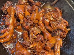 -咱屯子铁锅炖直营店(保利店)