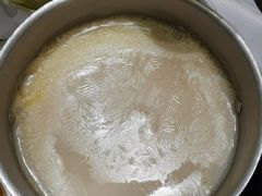 -红鼎豆捞·非遗鲍皇汤火锅(宝丰路店)