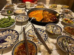 -旧街市鲜货老火锅(大光路店)