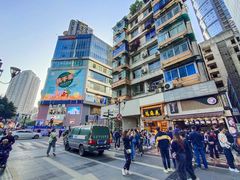 -八一路好吃街(雨田商务大厦店)