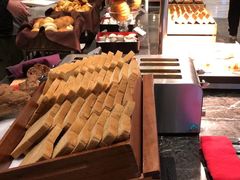 -上海虹桥西郊假日酒店