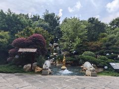 -七彩云南古滇温泉山庄