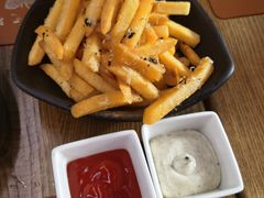 -Golden Lily河内巴黎法越料理餐厅(建国西路店)