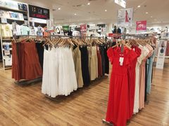 -优衣库(上海中山公园兆丰广场店)