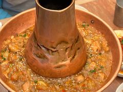 土司铜锅油焖鸡-浩海火燒雲傣家菜(芮欧百货店)