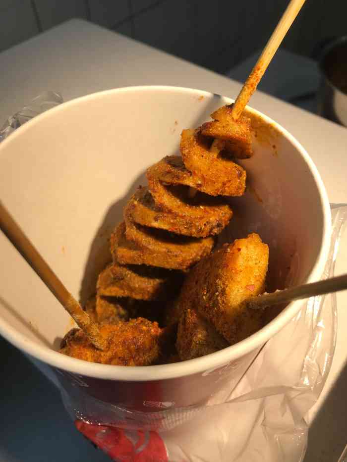 宋曼宋记烤面筋-"答应我:去尝尝好吗[调皮][调皮]龙虾丸.