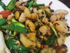 酸菜炒肥肠-闽公馆·客家私房菜·商务宴请·包厢(杏林橡树湾店)