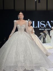 -Renee芮亦婚纱(原丽莎)