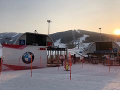 -中旅松花湖滑雪场