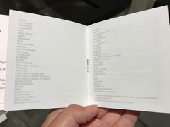 九折参与店-伦敦比斯特购物村