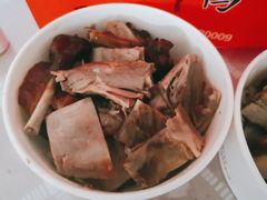 鸭骨架-恩燕北京烤鸭店(北方市场店)