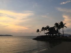 -Sunset Bar(丹绒亚路香格里拉店)