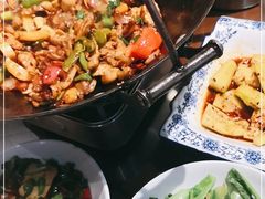 -富正毅三下锅(体育馆店)