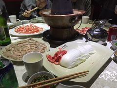 -羊家胡同·龙虾烧烤火锅(龙汇路店)
