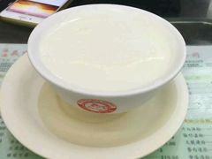 双皮奶-义顺牛奶公司(庇利金街店)