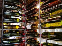 -胡桃里音乐餐厅(陶溪川店)(川湘赣菜·世界百大酒庄直供红酒·音乐表演)