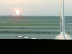 -上海浦东国际机场-T2航站楼